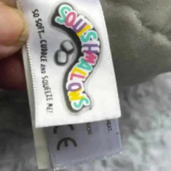 Manny The Snowman With Top Have And Scarf 8” Squishmallow soft‎ stuffed animal - Picture 8 of 14